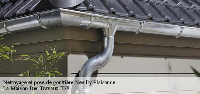 Nettoyage et pose de gouttière  93360