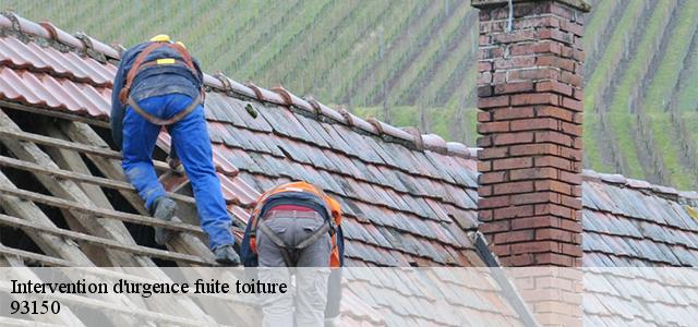 Intervention d'urgence fuite toiture   93150